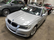 Load image into Gallery viewer, 2011 BMW 328i Floor Shifter - 1299241
