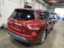 Load image into Gallery viewer, PLASTIC ENGINE COVER Nissan Pathfinder 2015 15 - 1299509
