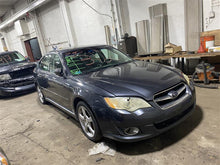 Load image into Gallery viewer, 2008 Subaru Legacy Floor Shifter - 1300313
