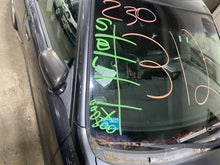 Load image into Gallery viewer, 2008 Subaru Legacy Floor Shifter - 1300313
