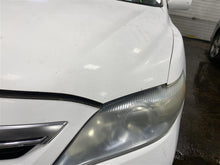 Load image into Gallery viewer, INTERIOR REAR VIEW MIRROR Camry Corolla Matrix Solara 06-14 - 1298911
