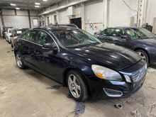 Load image into Gallery viewer, Exterior Door Handle Volvo S60 XC60 2011 11 2012 12 - 1299970
