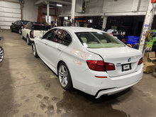 Load image into Gallery viewer, FRONT SPINDLE KNUCKLE 528i 535i 550i 640I 650i 11-17 AWD Left - 1300531

