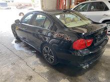 Load image into Gallery viewer, FENDER BMW 335i 330i 328i 325i 2006 06 2007 07 2008 08 2009 09 10 11 Right - 1301438
