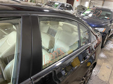 Load image into Gallery viewer, CARRIER ASSEMBLY BMW 328xi 528xi 325xi 2006 06 2007 07 2008 08 10 11 Auto - 1301401
