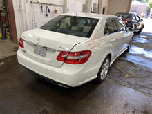 Load image into Gallery viewer, WINDSHIELD WIPER ARM Mercedes-Benz E300 E350 E550 E63 2012 12 - 1306680
