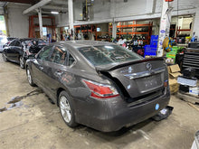 Load image into Gallery viewer, STEERING WHEEL Nissan Altima 2014 14 - 1303465
