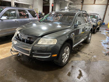 Load image into Gallery viewer, Fuel Filler Door Volkswagen Touareg 2005 05 - 1307679
