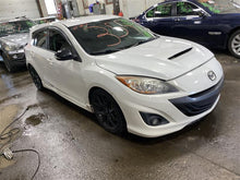 Load image into Gallery viewer, REAR BUMPER ASSEMBLY Mazda 3 2013 13 - 1305329
