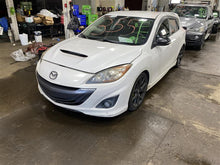Load image into Gallery viewer, REAR QUARTER GLASS Mazda 3 2010 10 2011 11 2012 12 2013 13 Right - 1305336

