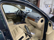 Load image into Gallery viewer, Rear Seat Volkswagen Touareg 2004 04 - 1307793
