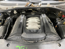 Load image into Gallery viewer, Rear Seat Volkswagen Touareg 2004 04 - 1307793
