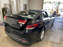 Load image into Gallery viewer, CENTER PILLAR CUT Kia Optima 16 17 18 19 20 Right - 1303763

