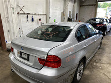 Load image into Gallery viewer, SPEEDOMETER CLUSTER BMW 328i 2007 07 2008 08 09 10 11 12 - 1303851
