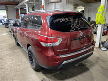 Load image into Gallery viewer, REAR SEAT Nissan Pathfinder 2013 13 - 1303266
