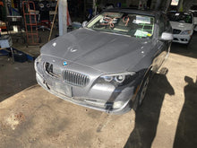 Load image into Gallery viewer, FRONT TEMPERATURE CONTROLS 528D 528i 535i 550i Active 5 M5 11-15 - 1307992
