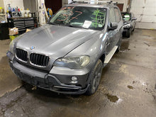 Load image into Gallery viewer, AC A/C AIR CONDITIONING COMPRESSOR BMW X5 07 08 09 10 - 1305495
