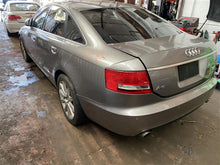 Load image into Gallery viewer, GLOVE BOX DOOR Audi A6 2006 06 - 1311960
