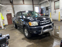 Load image into Gallery viewer, FRONT SPINDLE KNUCKLE Toyota Sequoia Tundra 04 05 06 07 4X4 Right - 1306955
