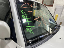 Load image into Gallery viewer, INDEPENDENT REAR SUSPENSION Montero 01 02 03 04 05 06 Left - 1309593
