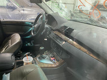 Load image into Gallery viewer, CARRIER ASSEMBLY BMW X5 2003 03 2004 04 2005 05 2006 06 Front - 1309664
