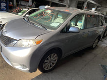 Load image into Gallery viewer, RADIO ANTENNA Toyota Sienna 2012 12 - 1307034
