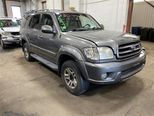 Load image into Gallery viewer, PLASTIC ENGINE COVER Toyota Sequoia 2004 04 - 1309946
