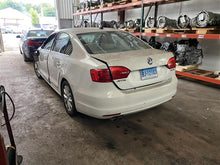 Load image into Gallery viewer, STEERING COLUMN Jetta 2011 11 2012 12 2013 13 2014 14 - 1311445
