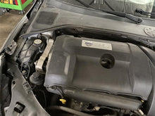 Load image into Gallery viewer, FRONT SPINDLE KNUCKLE C70 S60 S80 V60 V70 XC60 XC70 07-14 Left - 1311497
