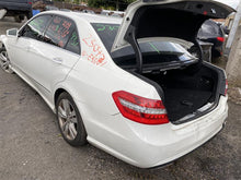 Load image into Gallery viewer, INFO-GPS SCREEN E350 E550 E63 2010 10 2011 11 2012 12 - 1314474
