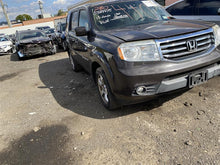 Load image into Gallery viewer, FRONT BUMPER Honda Pilot 2012 12 2013 13 2014 14 2015 15 - 1313945
