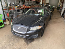 Load image into Gallery viewer, STEERING WHEEL Jaguar Vanden Pl XJ XJL 2010 10 - 1315223
