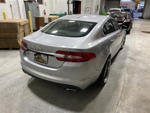 Load image into Gallery viewer, PLASTIC ENGINE COVER Jaguar XF 2012 12 - 1316089
