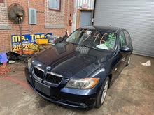 Load image into Gallery viewer, HEADLIGHT LAMP ASSEMBLY 323i 325ci 325i 328i 330ci 330i 330xi 06-08 Right - 1314175
