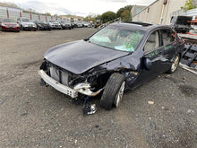 Load image into Gallery viewer, FRONT DOOR VENT GLASS Infiniti G25 G35 G37 2007-2015 Right - 1314673

