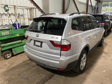 Load image into Gallery viewer, GLOVE BOX DOOR BMW X3 2007 07 - 1313586
