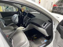 Load image into Gallery viewer, Floor Shifter Acura TLX 2015 15 - 1316826
