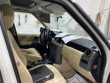 Load image into Gallery viewer, FRONT INTERIOR DOOR TRIM PANEL Land Rover LR3 2006 06 - 1317433
