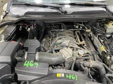 Load image into Gallery viewer, FRONT INTERIOR DOOR TRIM PANEL Land Rover LR3 2006 06 - 1317433
