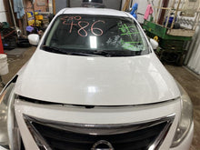 Load image into Gallery viewer, HEADLIGHT LAMP ASSEMBLY Nissan Versa 15 16 17 18 19 Left - 1321136
