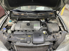 Load image into Gallery viewer, QUARTER GLASS Volvo XC90 2003 03 04 05 06 07 Right - 1320840
