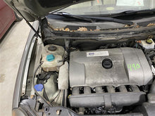 Load image into Gallery viewer, GLOVE BOX DOOR Volvo XC90 2008 08 - 1320864
