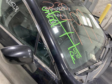 Load image into Gallery viewer, FRONT SPINDLE KNUCKLE Subaru Legacy 15 16 17 18 19 Right - 1318719
