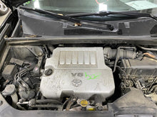 Load image into Gallery viewer, FRONT BUMPER Toyota Highlander 2011 11 2012 12 2013 13 - 1319738
