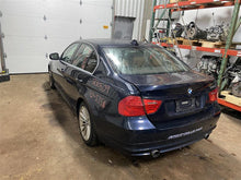 Load image into Gallery viewer, TRUNK LID MOUNTED TAIL LIGHT LAMP 323i 328i 335i M3 09-11 Left - 1319357
