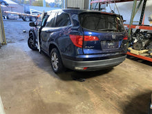 Load image into Gallery viewer, REAR QUARTER GLASS Honda Pilot 16 17 18 19 20 Left - 1322454
