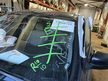 Load image into Gallery viewer, HEADLIGHT LAMP ASSEMBLY Pilot Ridgeline 16 17 18 19 20 Left - 1322446
