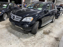 Load image into Gallery viewer, Air Bag Gl320 Gl350 Gl450 Gl550 ML320 ML350 SLR 06-12 - 1322026
