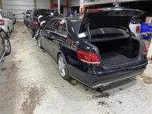 Load image into Gallery viewer, SUNROOF ASSEMBLY E250 Van E250D E300 E350 E400 E550 E63 12-16 - 1322160
