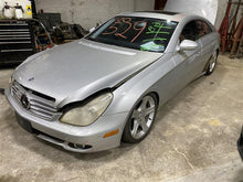 Load image into Gallery viewer, POWER STEERING PUMP Mercedes E320 E55 E500 2003 03 2004 04 2005 05 2006 06 - 1324291
